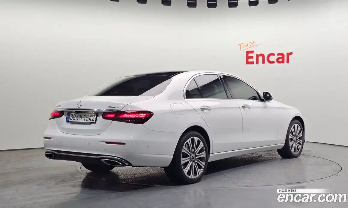 Mercedes-Benz E-Class 2021 3.0 Автомат в Москве № 342613, фото 18