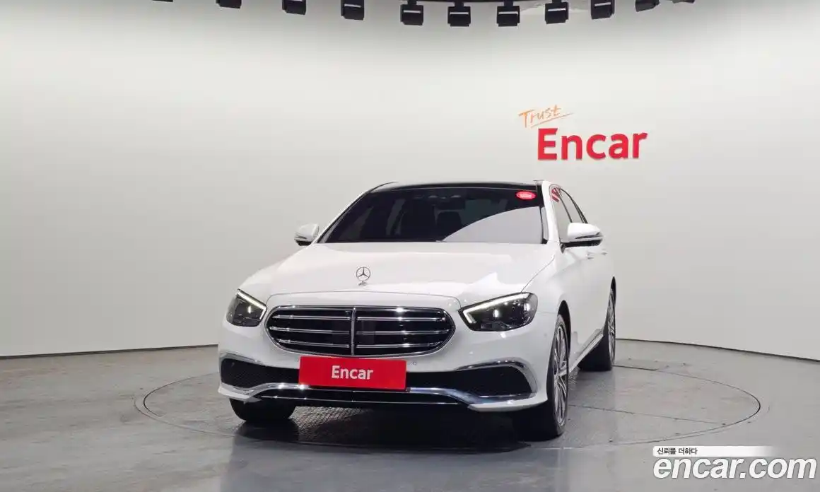 Mercedes-Benz E-Class 2021 3.0 Автомат в Москве № 342613, фото 19