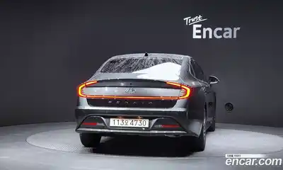 Hyundai Sonata 2023 2.0 Автомат в Москве № 356928, миниатюра 4