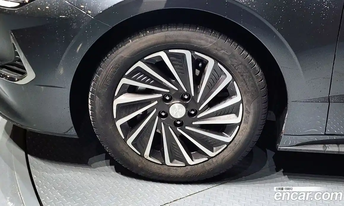 Hyundai Sonata 2023 2.0 Автомат в Москве № 356928, фото 5