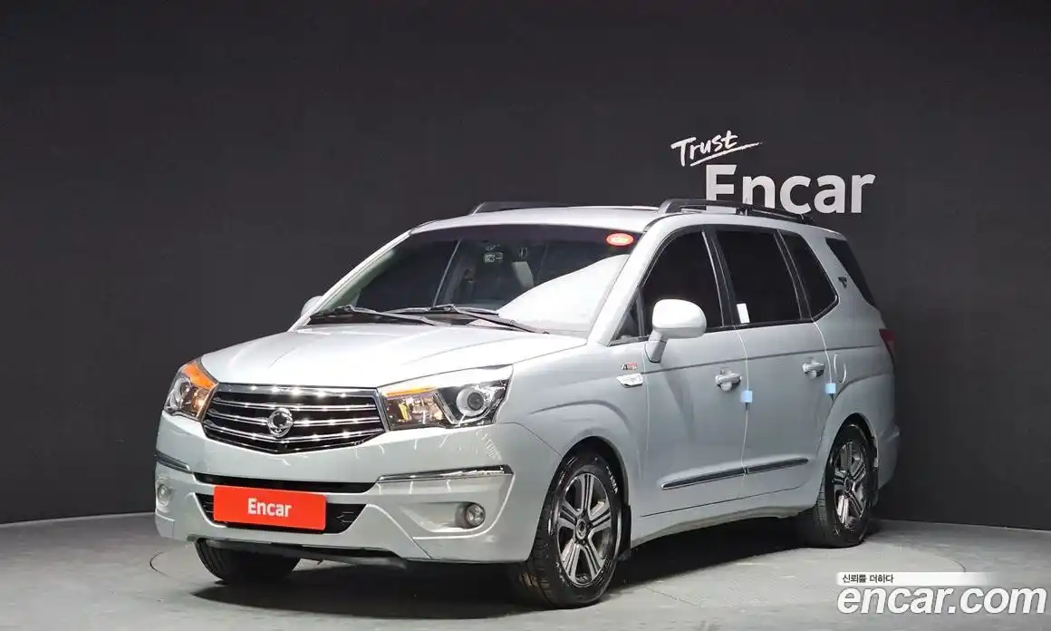 SsangYong Korando 2015 2.0 Автомат в Москве № 35714, фото 1