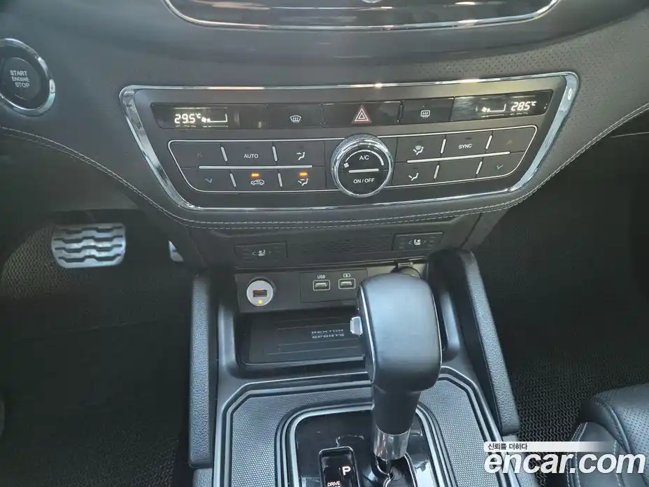 SsangYong Rexton 2022 2.2 Автомат в Москве № 36181, фото 20