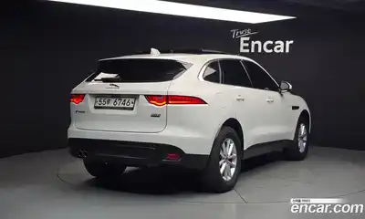Jaguar F-Pace 2018 2.0 Автомат в Москве № 364466, миниатюра 2