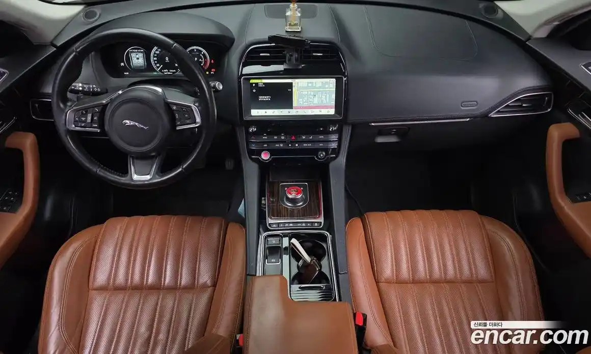 Jaguar F-Pace 2018 2.0 Автомат в Москве № 364466, фото 7