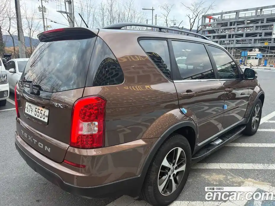 SsangYong Rexton 2015 2.0 Автомат в Москве № 36464, фото 4