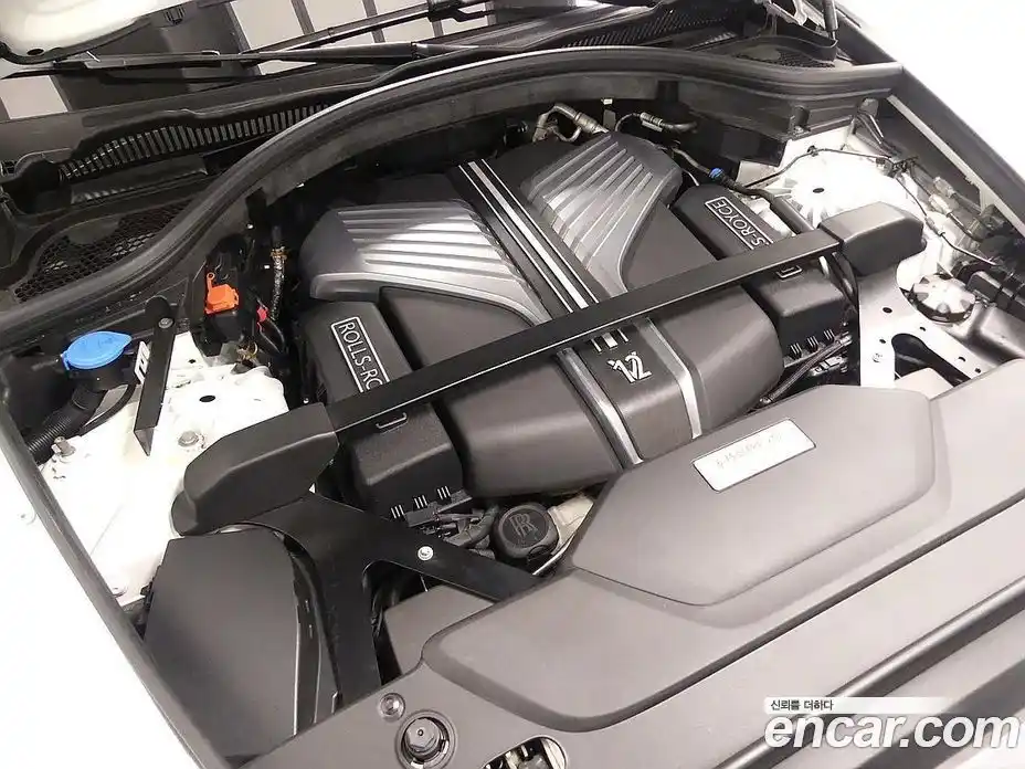 Rolls-Royce Cullinan 2021 6.7 Автомат в Москве № 366823, фото 5