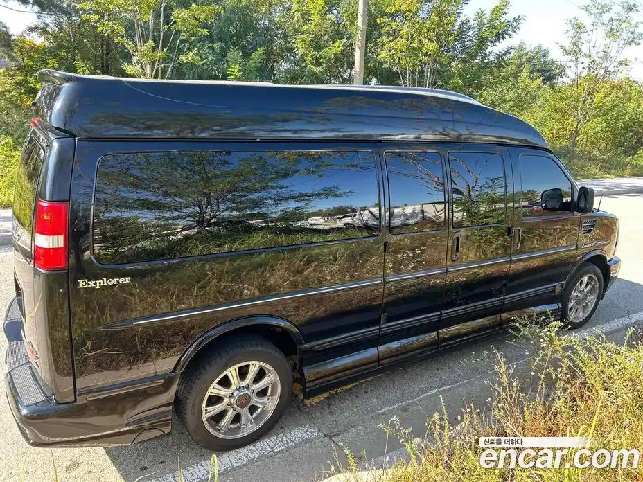 Chevrolet Express Van 2011 6.0 Автомат в Москве № 375168, фото 6