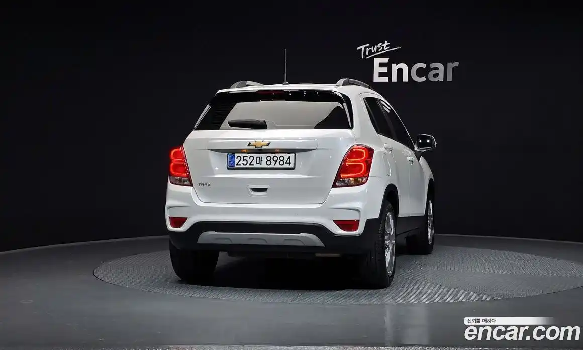 Chevrolet Trax 2021 1.4 Автомат в Москве № 37599, фото 6