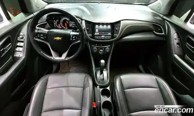 Chevrolet Trax 2021 1.4 Автомат в Москве № 37599, миниатюра 8