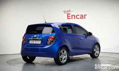 Chevrolet Aveo 2012 1.6 Автомат в Москве № 37607, миниатюра 2