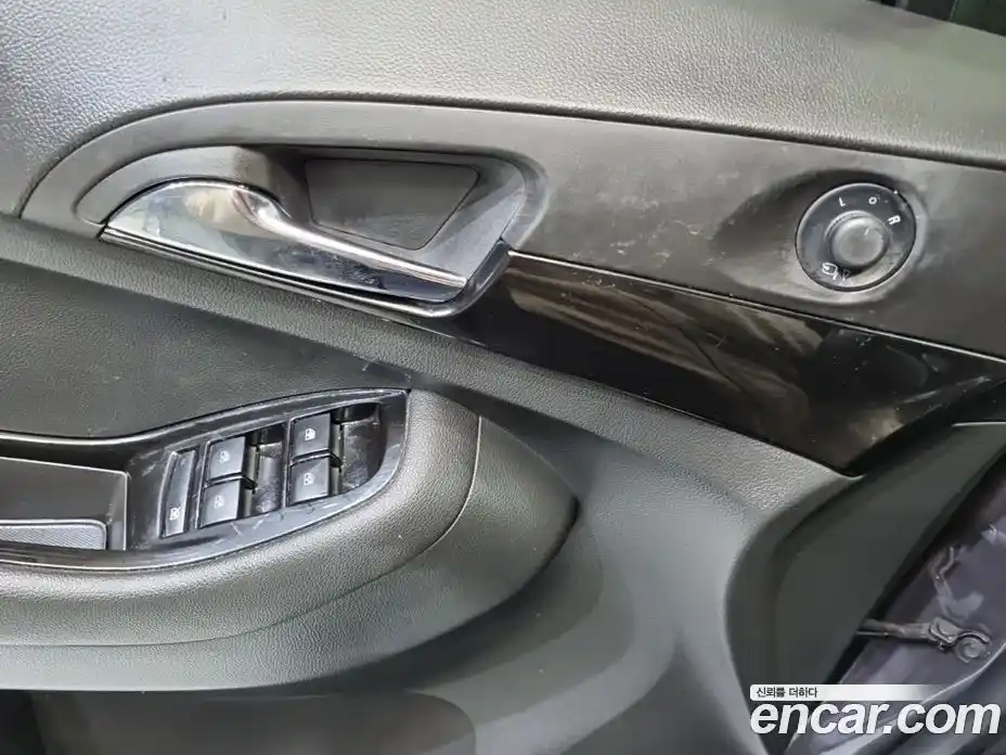 Chevrolet Orlando 2014 2.0 Автомат в Москве № 37823, фото 13