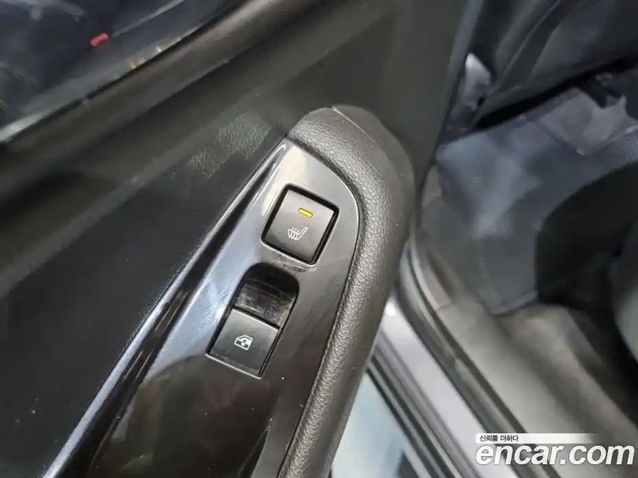 Chevrolet Orlando 2014 2.0 Автомат в Москве № 37823, фото 17