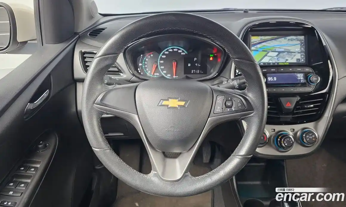 Chevrolet Spark 2017 1.0 Автомат в Москве № 38035, фото 13