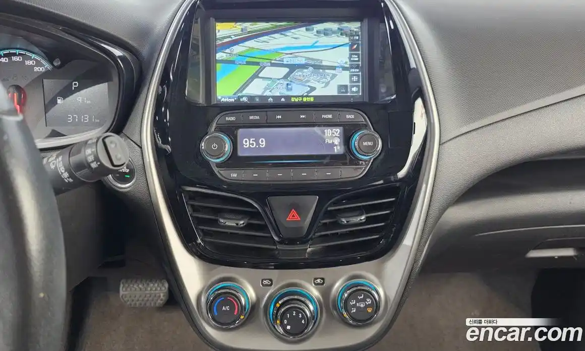 Chevrolet Spark 2017 1.0 Автомат в Москве № 38035, фото 14