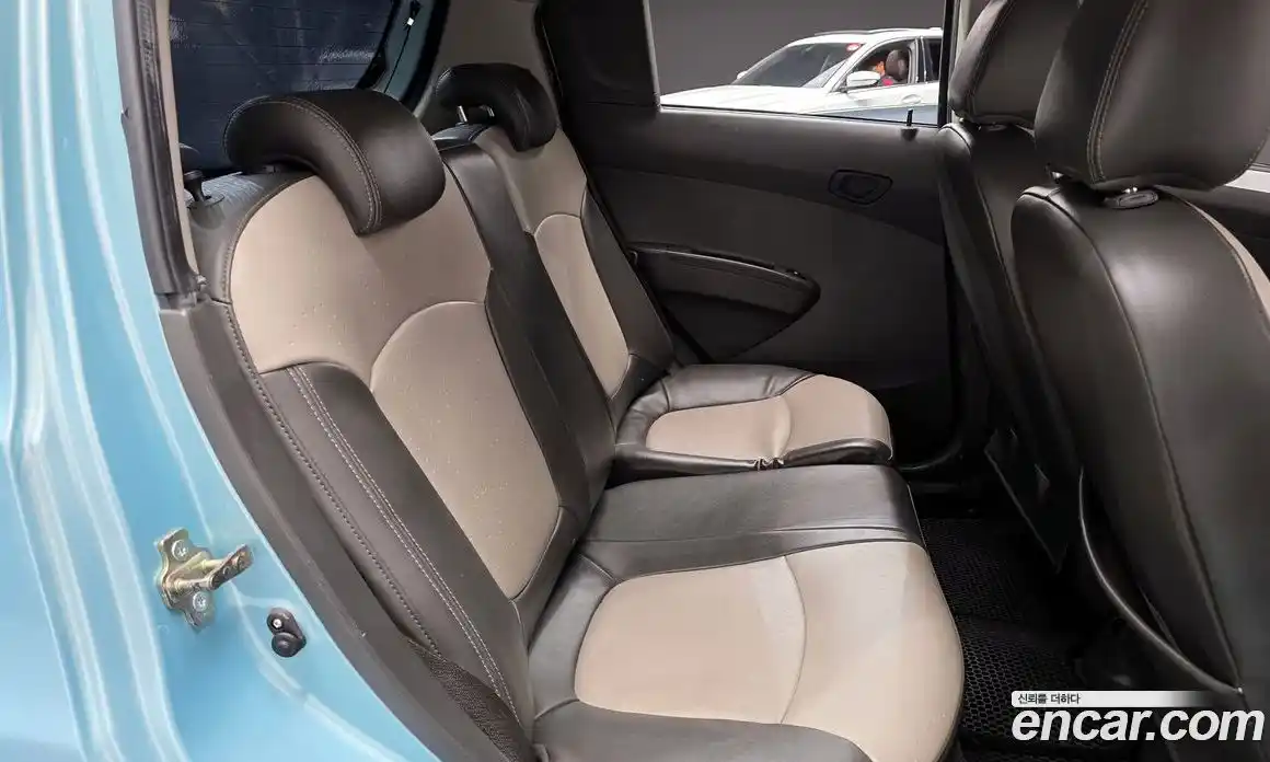 Chevrolet Spark 2012 1.0 Автомат в Москве № 38400, фото 20