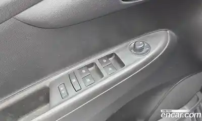 Chevrolet Spark 2016 1.0 Автомат в Москве № 38609, миниатюра 4