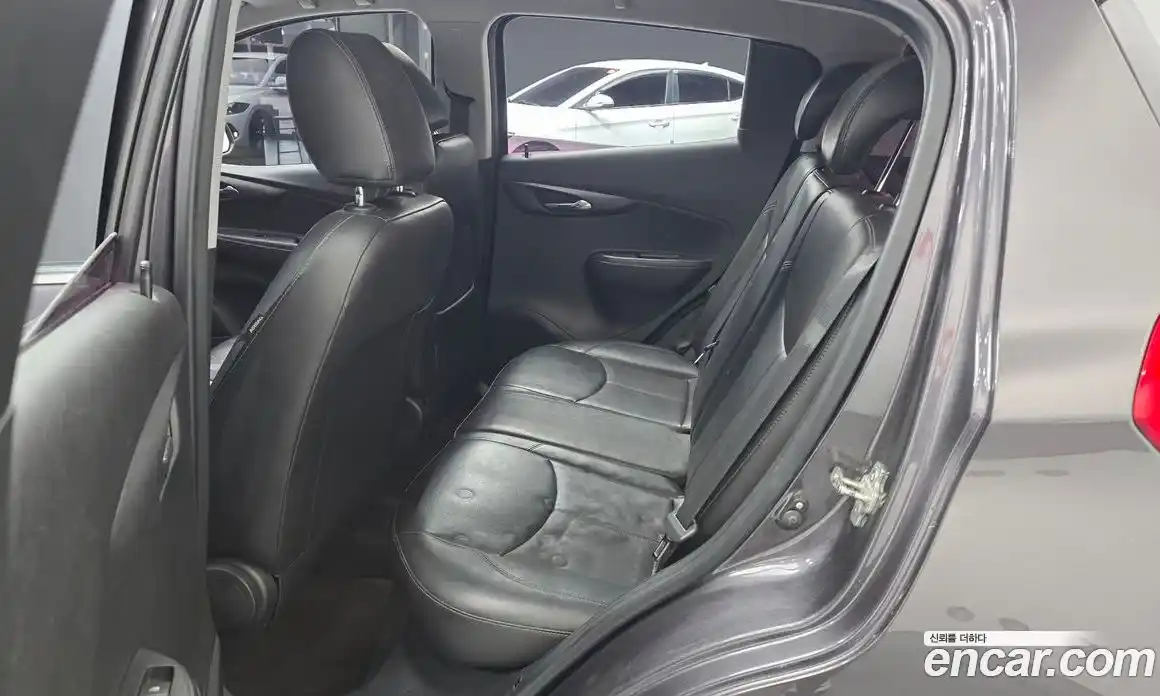 Chevrolet Spark 2016 1.0 Автомат в Москве № 38609, фото 8