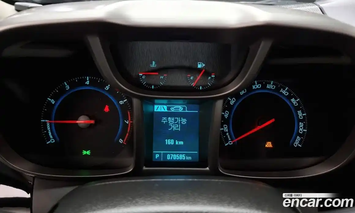 Chevrolet Orlando 2015 2.0 Автомат в Москве № 38806, фото 17