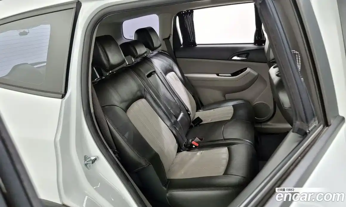 Chevrolet Orlando 2015 2.0 Автомат в Москве № 38806, фото 7