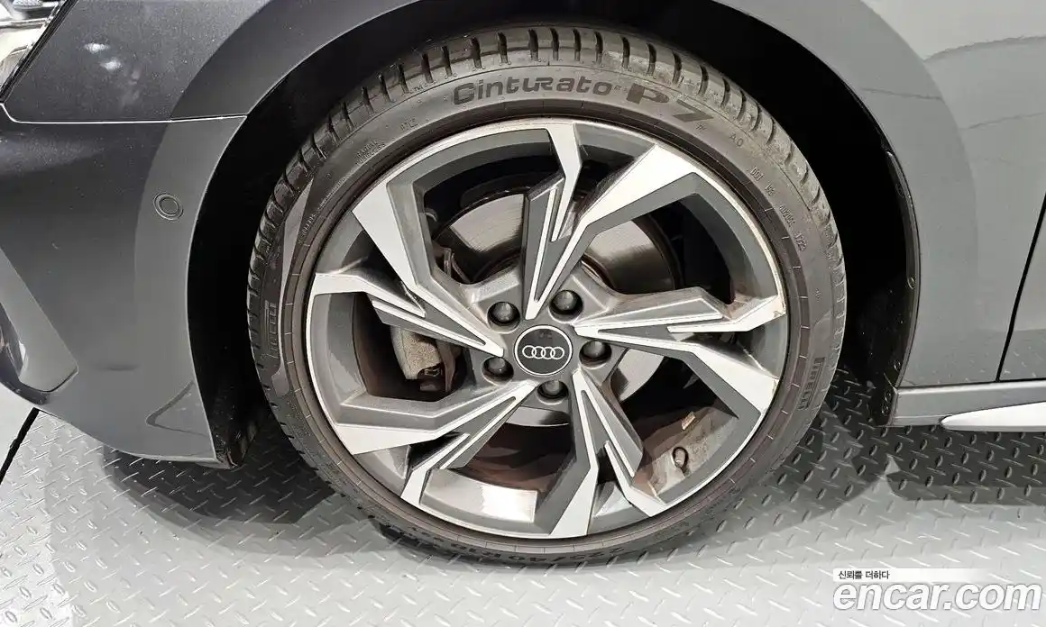 Audi A3 2023 2.0 Автомат в Москве № 391173, фото 5