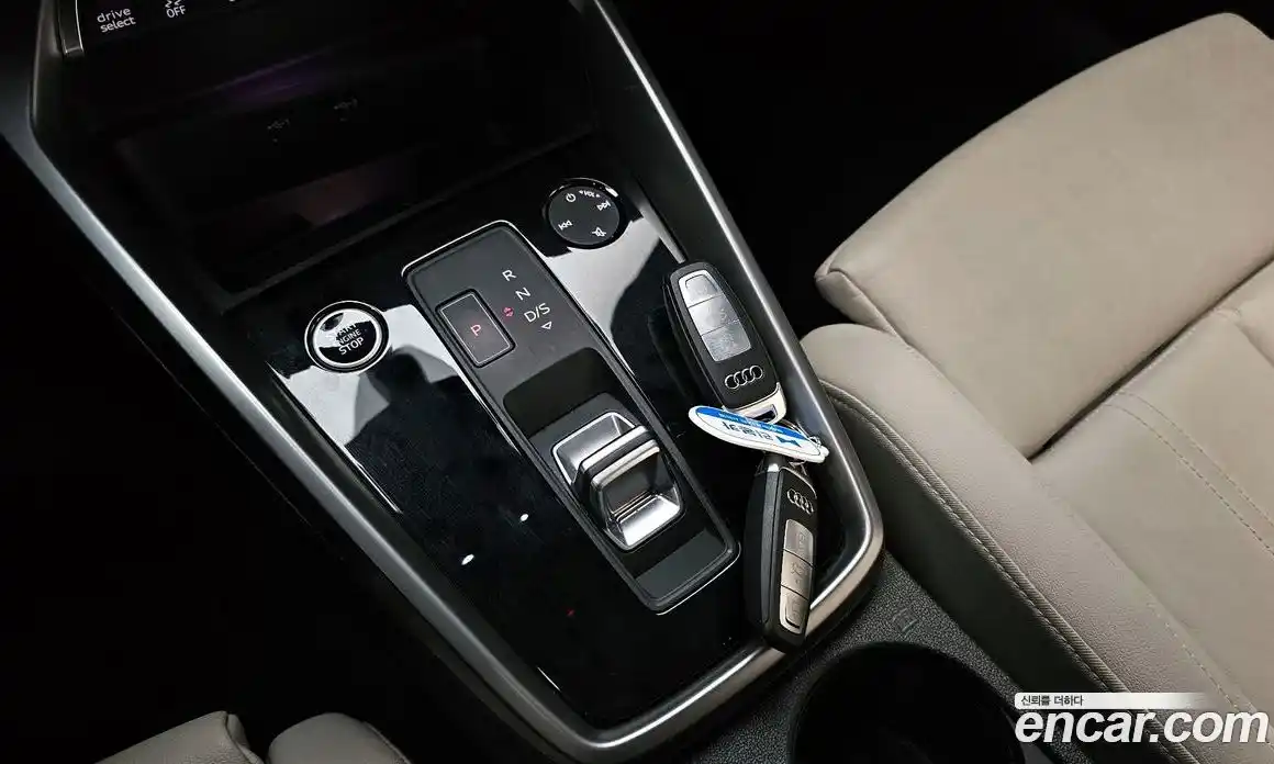 Audi A3 2023 2.0 Автомат в Москве № 391173, фото 9