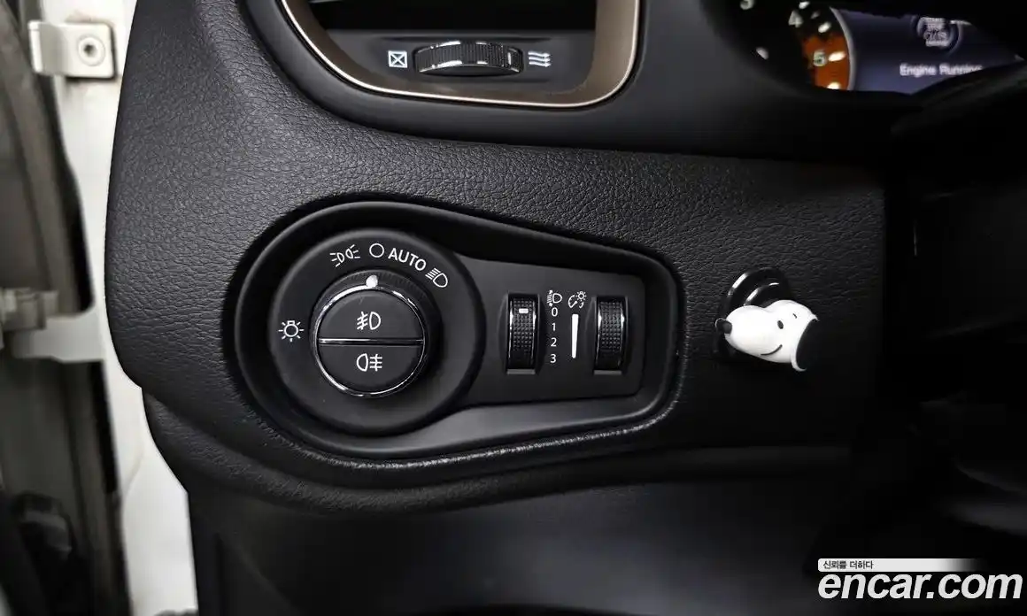 Jeep Renegade 2015 2.0 Автомат в Москве № 397079, фото 18