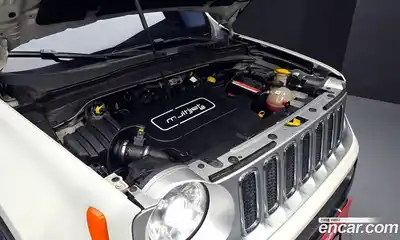 Jeep Renegade 2015 2.0 Автомат в Москве № 397079, миниатюра 6