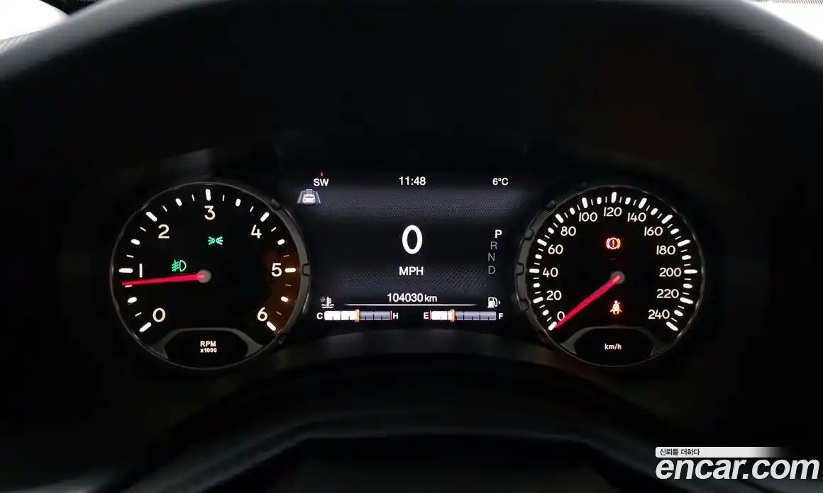 Jeep Renegade 2015 2.0 Автомат в Москве № 397079, фото 8