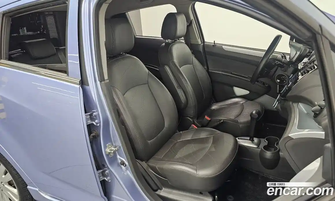 Chevrolet Spark 2014 1.0 Автомат в Москве № 39789, фото 7