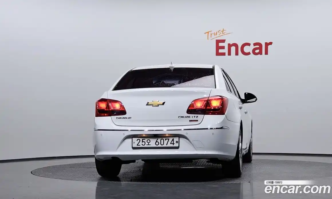 Chevrolet Cruze 2015 1.8 Автомат в Москве № 40593, фото 17