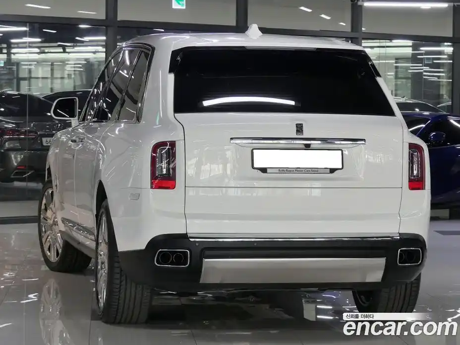 Rolls-Royce Cullinan 2020 6.7 Автомат в Москве № 407372, фото 3