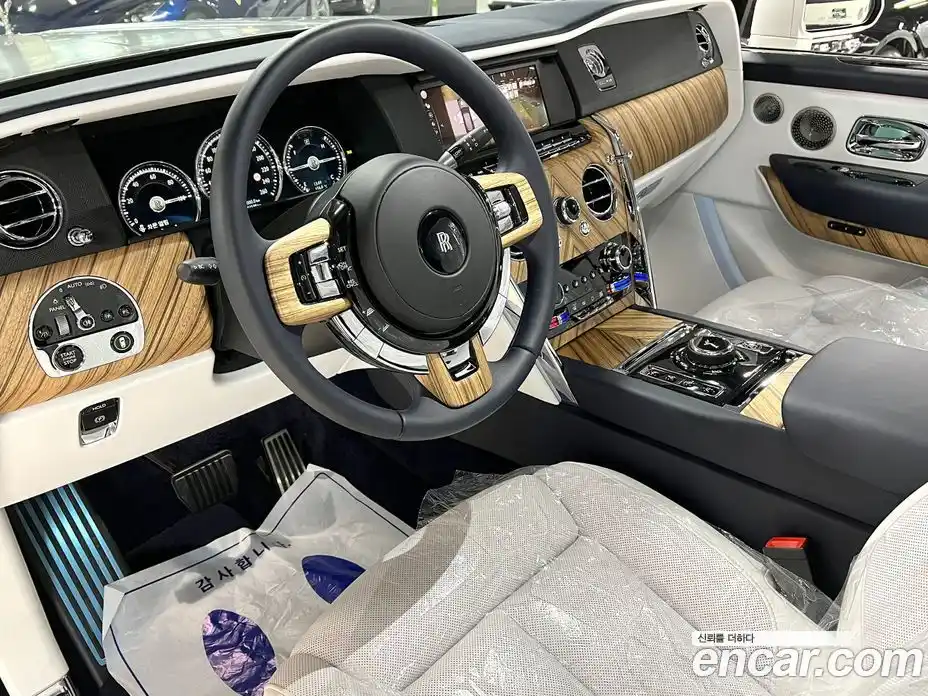 Rolls-Royce Cullinan 2020 6.7 Автомат в Москве № 407372, фото 4