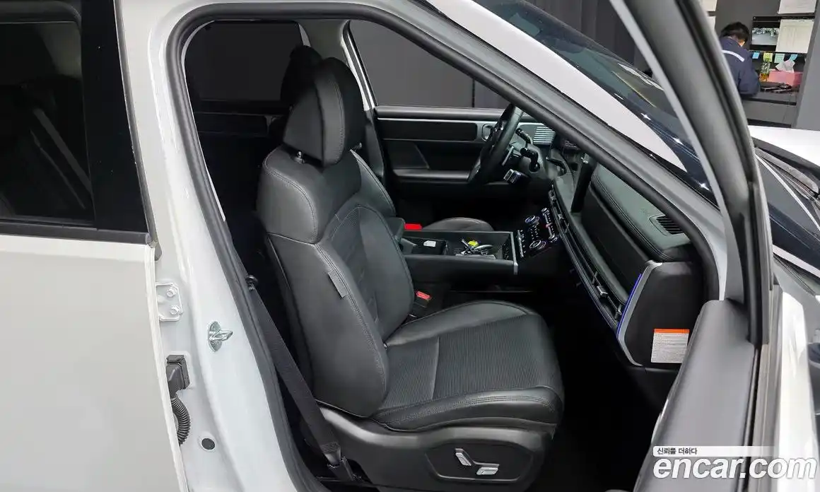 Hyundai Santa Fe 2024 1.6 Автомат в Москве № 4107, фото 7