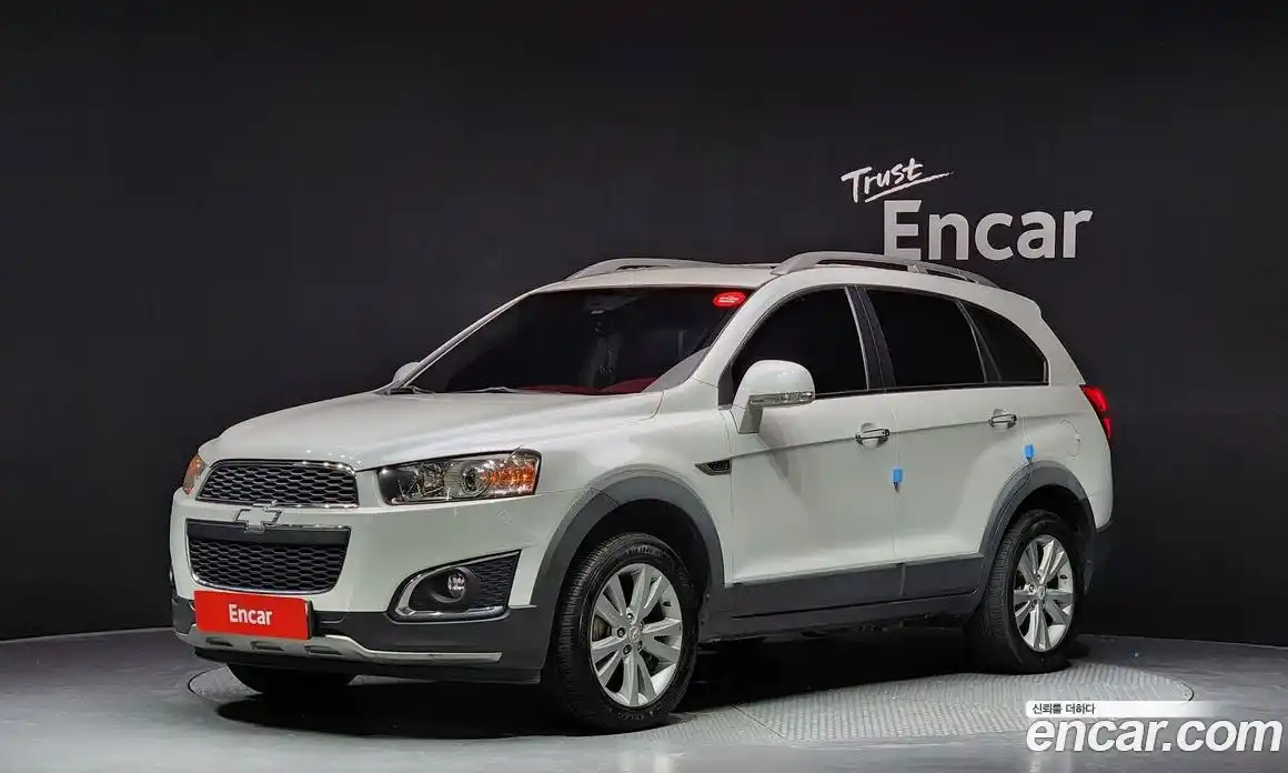 Chevrolet Captiva 2015 2.0 Автомат в Москве № 41362, фото 1