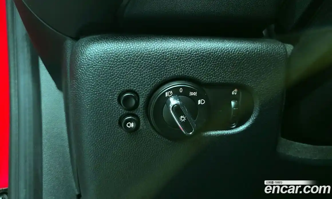 Mini Cooper 2022 1.5 Автомат в Москве № 416833, фото 17