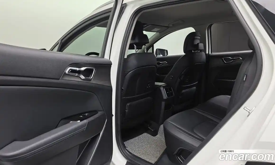 Kia Sportage 2024 2.0 Автомат в Москве № 418378, фото 17