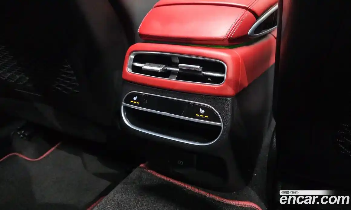 Genesis GV70 2022 2.5 Автомат в Москве № 419742, фото 19