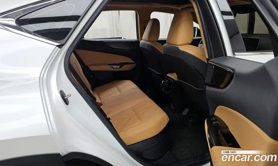 Lexus NX 2025 2.5 Автомат в Москве № 424303, фото 12