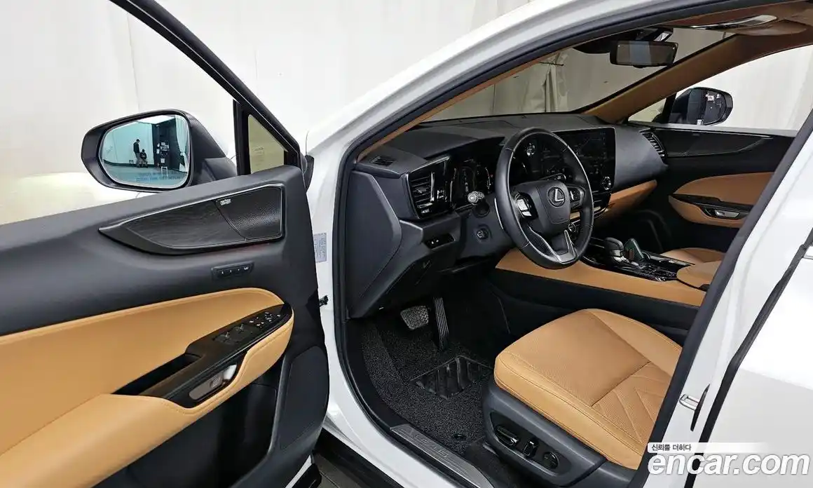 Lexus NX 2025 2.5 Автомат в Москве № 424303, фото 10