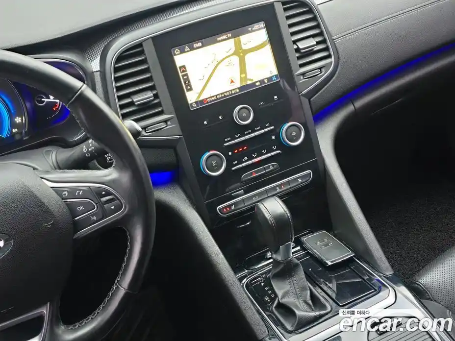 Renault SM6 2019 1.5 Автомат в Москве № 424415, фото 13