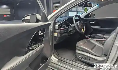 Kia Niro 2022 0.2 Автомат в Москве № 460760, миниатюра 11