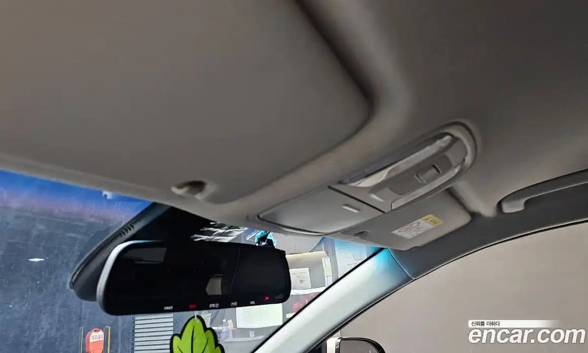 Kia Niro 2022 0.2 Автомат в Москве № 460760, фото 17