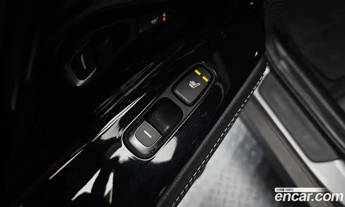 Kia Niro 2022 0.2 Автомат в Москве № 460760, фото 19