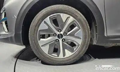 Kia Niro 2022 0.2 Автомат в Москве № 460760, миниатюра 5