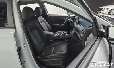 Hyundai Kona 2020 0.2 Автомат в Москве № 49883, миниатюра 12