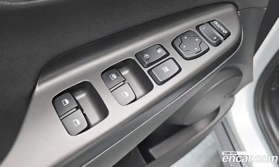 Hyundai Kona 2020 0.2 Автомат в Москве № 49883, фото 14