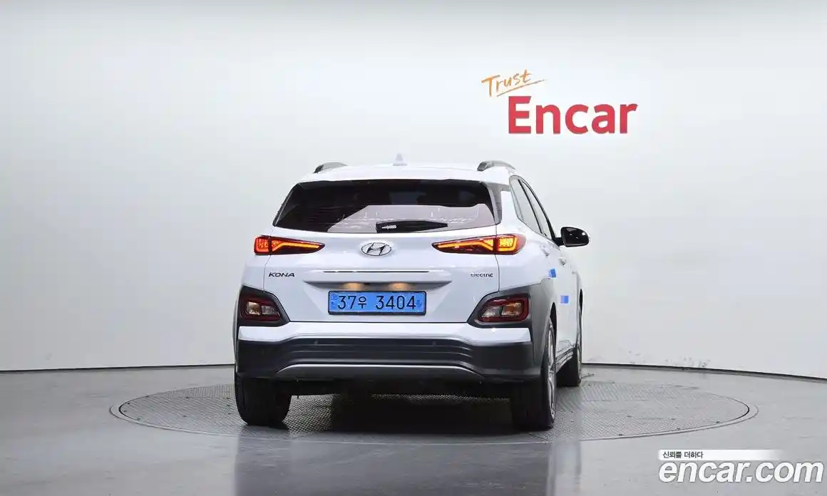 Hyundai Kona 2020 0.2 Автомат в Москве № 49883, фото 4