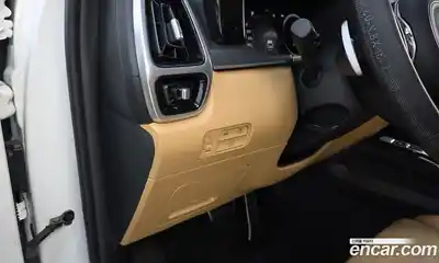 Kia Sorento 2023 2.5 Автомат в Москве № 50573, миниатюра 3