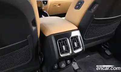 Kia Sorento 2023 2.5 Автомат в Москве № 50573, миниатюра 6