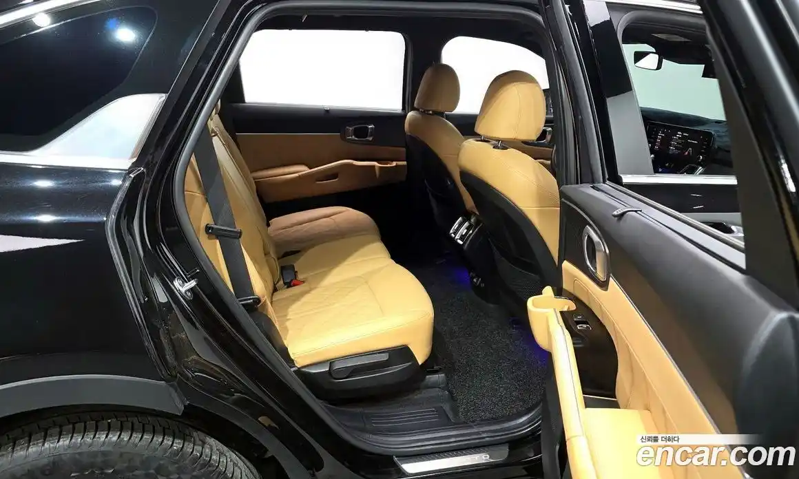 Kia Sorento 2023 1.6 Автомат в Москве № 54046, фото 13